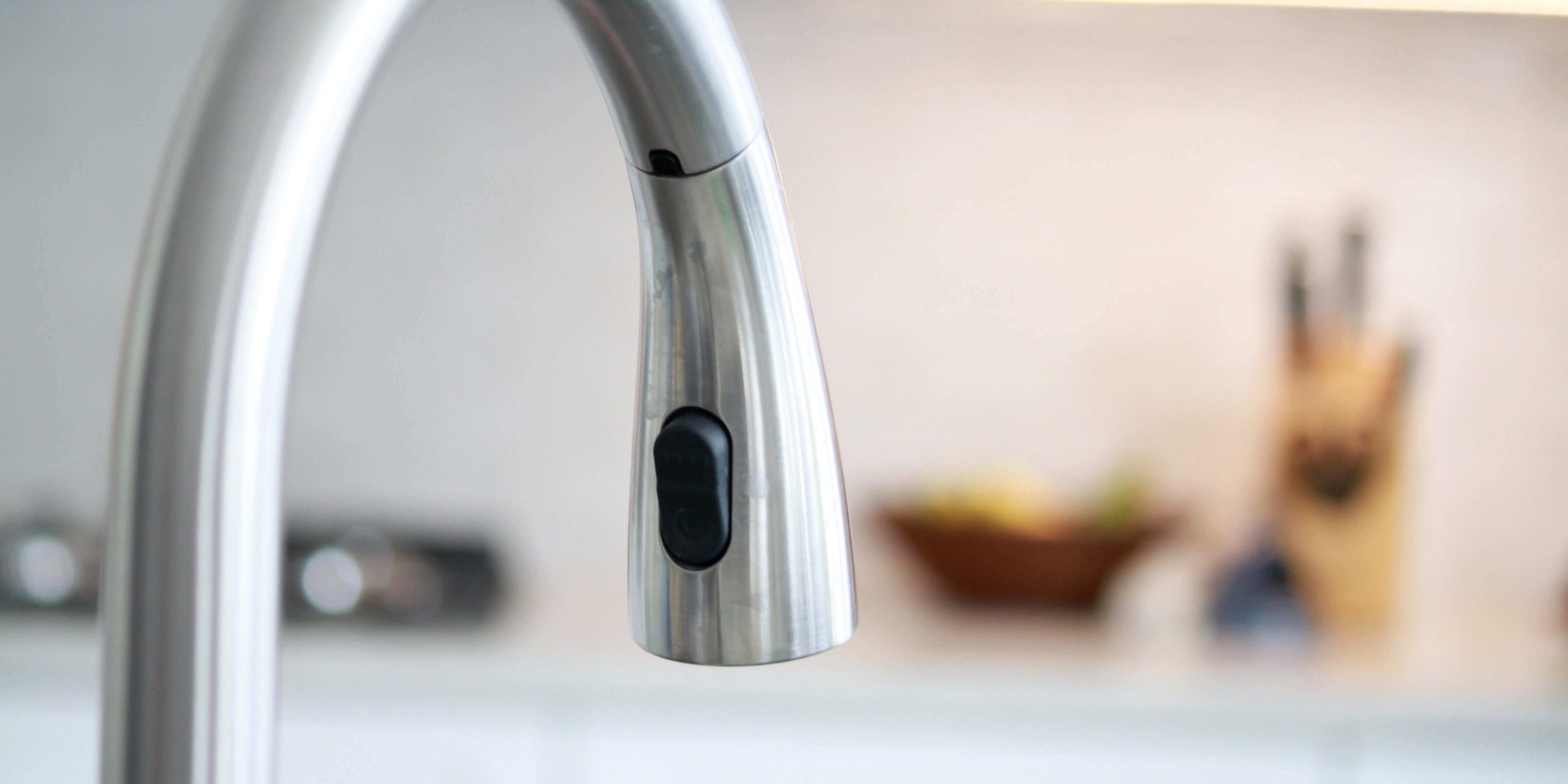 james-yarema-6Ah5gJ4MvxA-unsplash waterontharder