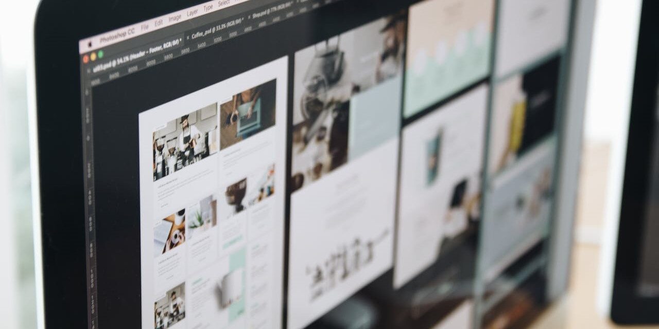 Schermafbeelding van webdesignlayouts in Photoshop als voorbeeld van conversiegericht webdesign